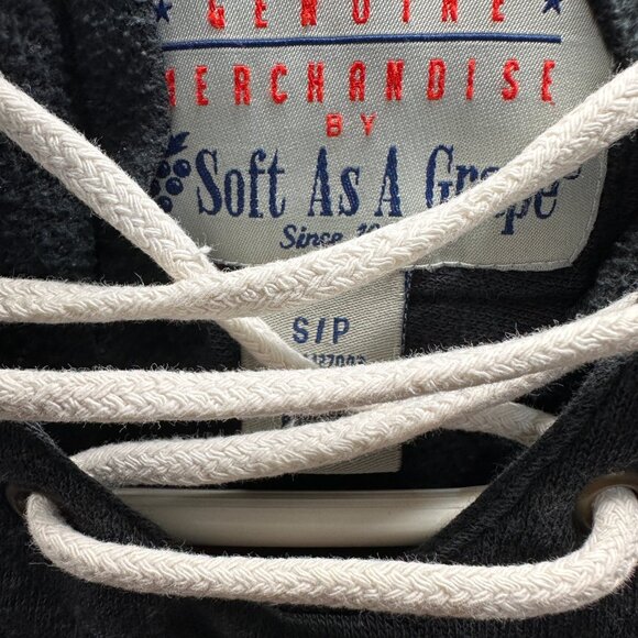 San Francisco Giants Soft As A Grape Lace-Up Hoodie - Picture 3 of 7